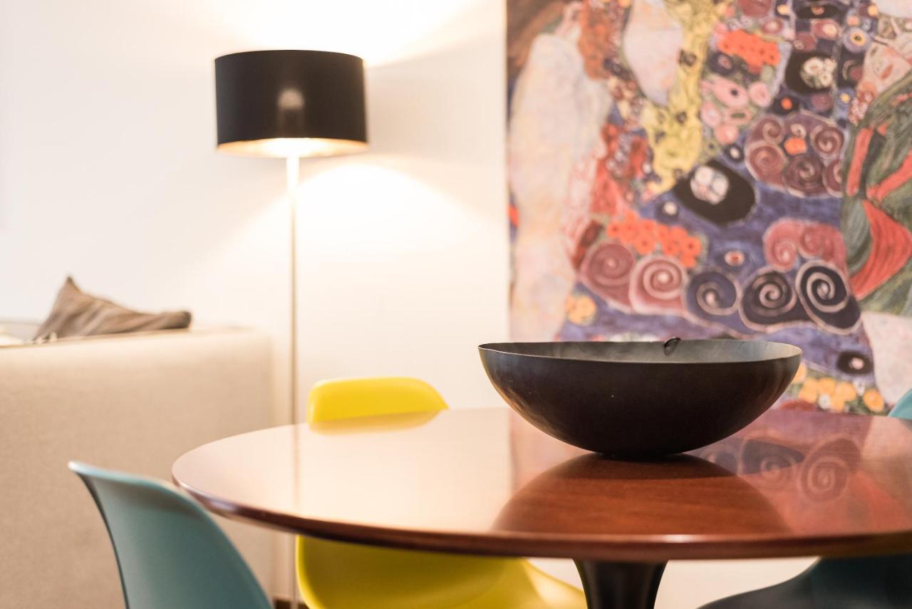 Apartment Art & Design